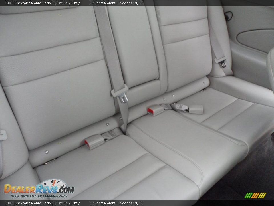 2007 Chevrolet Monte Carlo SS White / Gray Photo #19