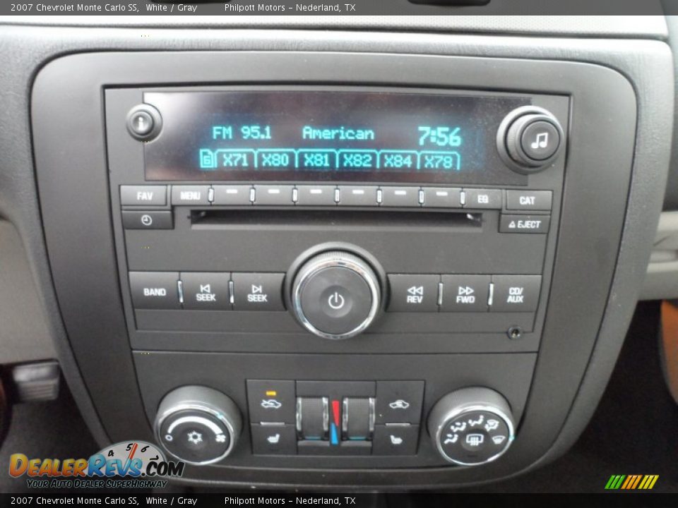 2007 Chevrolet Monte Carlo SS White / Gray Photo #28