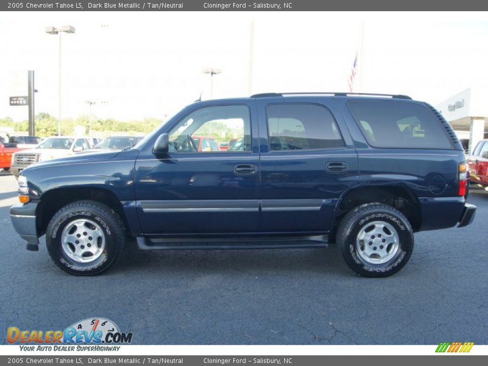 2005 Chevrolet Tahoe LS Dark Blue Metallic / Tan/Neutral Photo #5