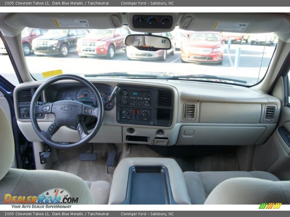 2005 Chevrolet Tahoe LS Dark Blue Metallic / Tan/Neutral Photo #19
