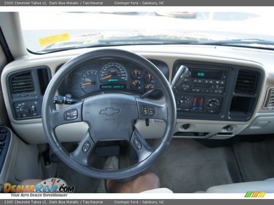 2005 Chevrolet Tahoe LS Dark Blue Metallic / Tan/Neutral Photo #28