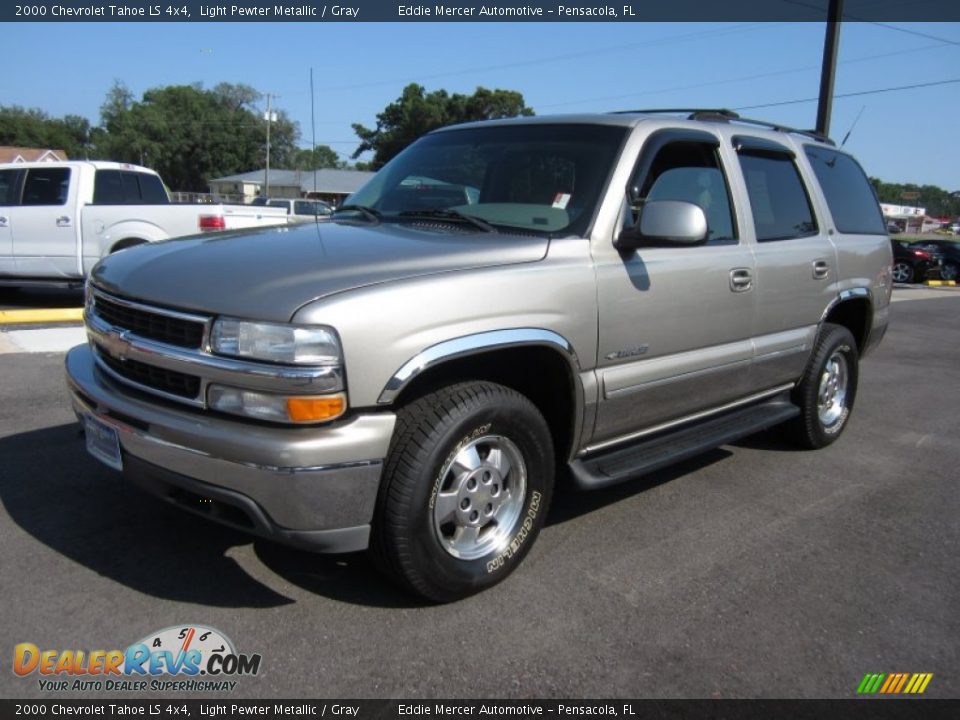2000 Chevrolet Tahoe LS 4x4 Light Pewter Metallic / Gray Photo #13
