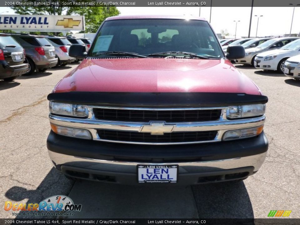 2004 Chevrolet Tahoe LS 4x4 Sport Red Metallic / Gray/Dark Charcoal Photo #3