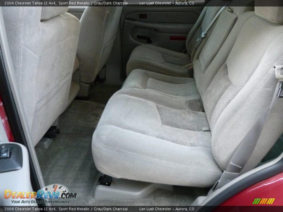 2004 Chevrolet Tahoe LS 4x4 Sport Red Metallic / Gray/Dark Charcoal Photo #10