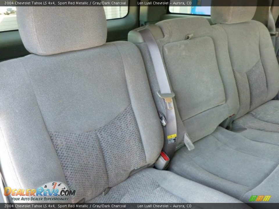 2004 Chevrolet Tahoe LS 4x4 Sport Red Metallic / Gray/Dark Charcoal Photo #14