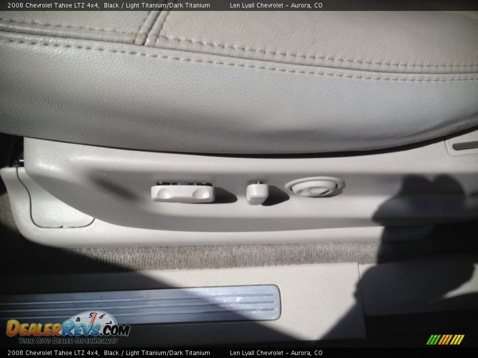 2008 Chevrolet Tahoe LTZ 4x4 Black / Light Titanium/Dark Titanium Photo #12