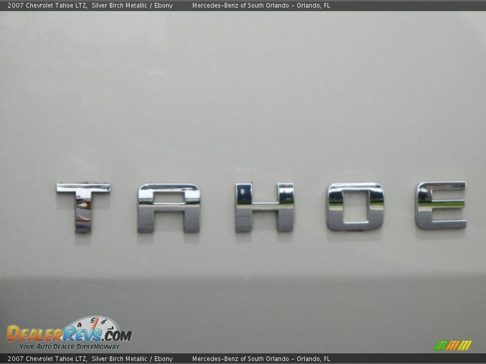 2007 Chevrolet Tahoe LTZ Logo Photo #9