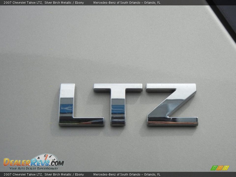 2007 Chevrolet Tahoe LTZ Logo Photo #10