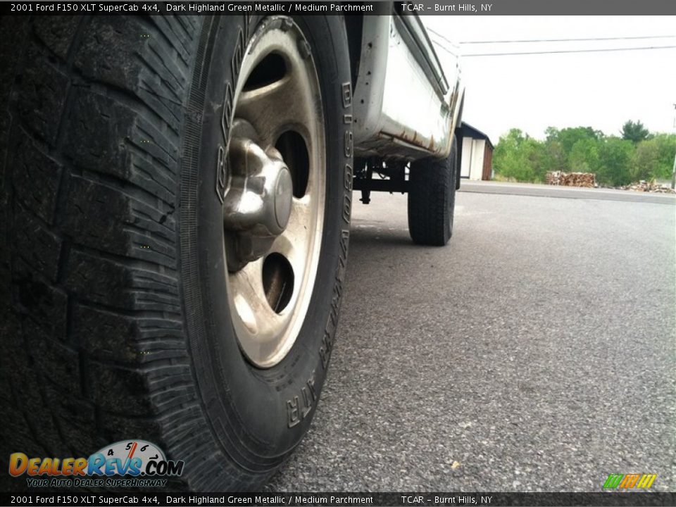 2001 Ford F150 XLT SuperCab 4x4 Dark Highland Green Metallic / Medium Parchment Photo #1