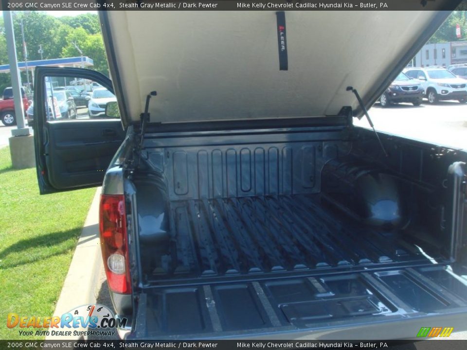 2006 GMC Canyon SLE Crew Cab 4x4 Stealth Gray Metallic / Dark Pewter Photo #5