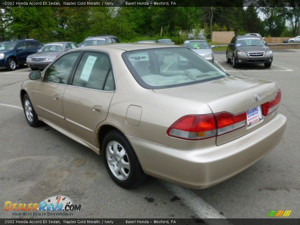 2002 Honda Accord EX Sedan Naples Gold Metallic / Ivory Photo #5