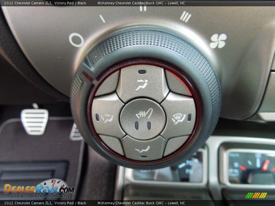 Controls of 2012 Chevrolet Camaro ZL1 Photo #16
