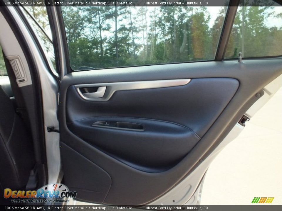 Door Panel of 2006 Volvo S60 R AWD Photo #18