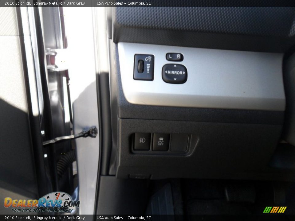 2010 Scion xB Stingray Metallic / Dark Gray Photo #20