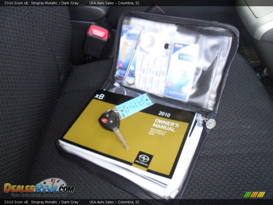 2010 Scion xB Stingray Metallic / Dark Gray Photo #28