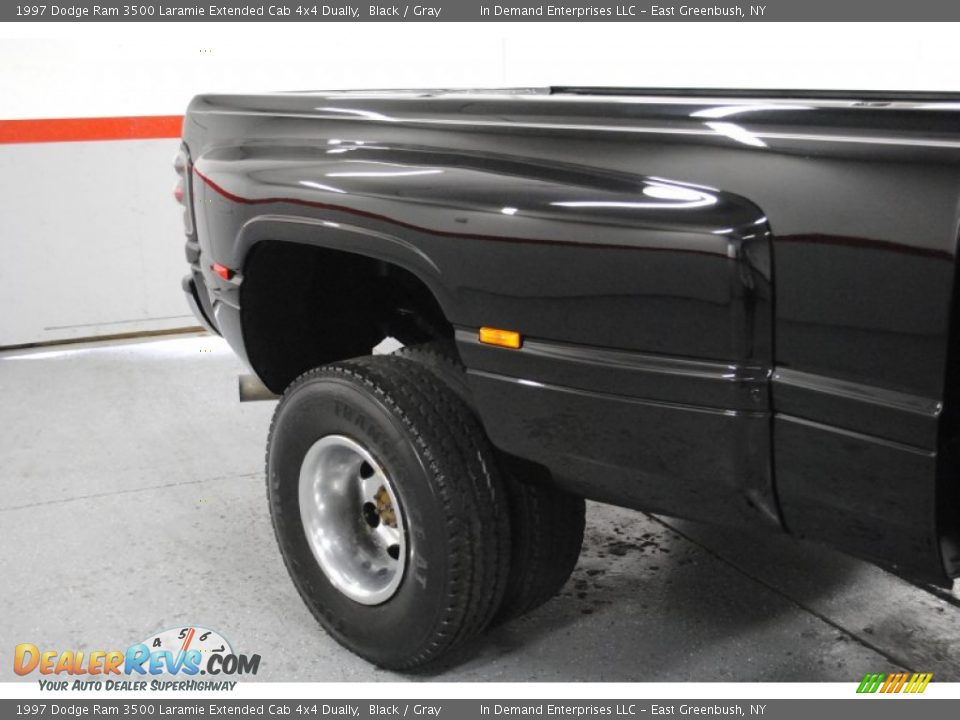 1997 Dodge Ram 3500 Laramie Extended Cab 4x4 Dually Black / Gray Photo #29