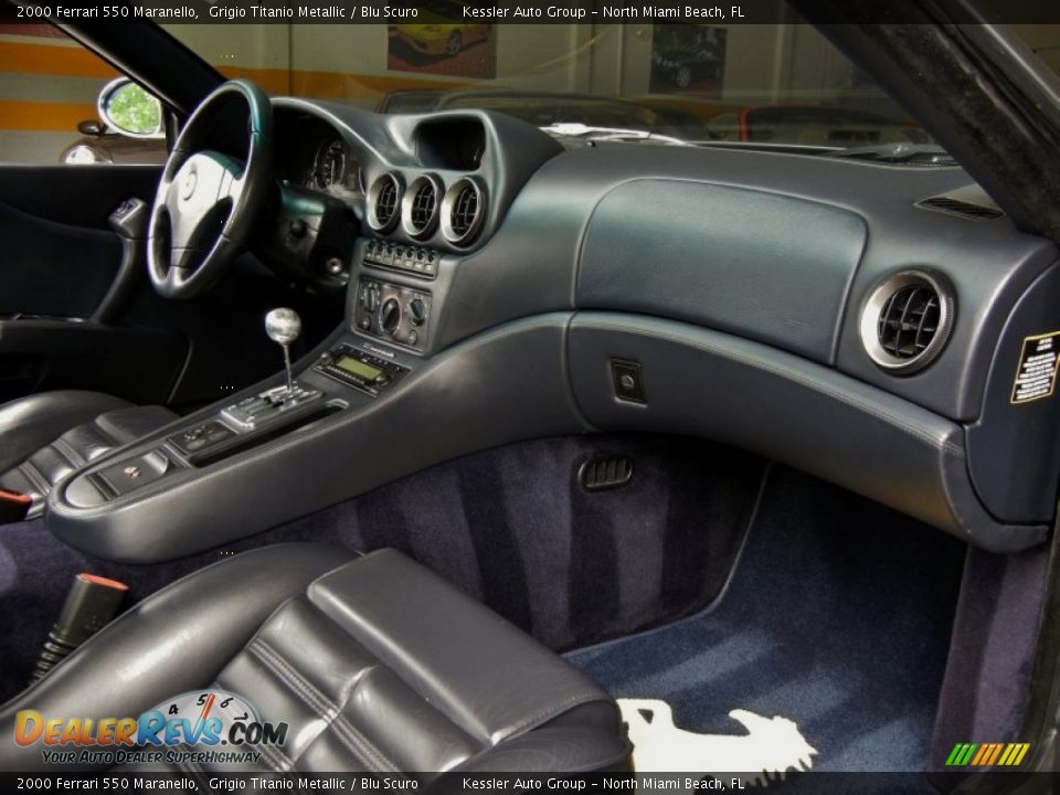 Dashboard of 2000 Ferrari 550 Maranello Photo #21