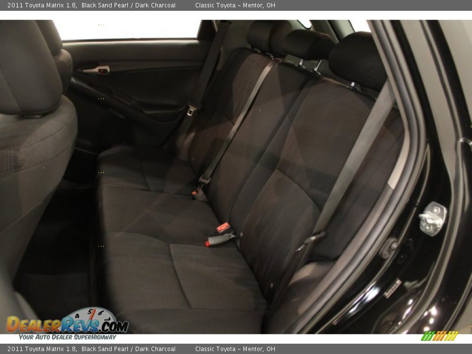 2011 Toyota Matrix 1.8 Black Sand Pearl / Dark Charcoal Photo #12