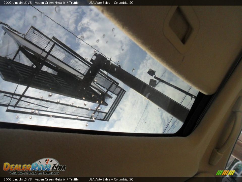 2002 Lincoln LS V8 Aspen Green Metallic / Truffle Photo #8