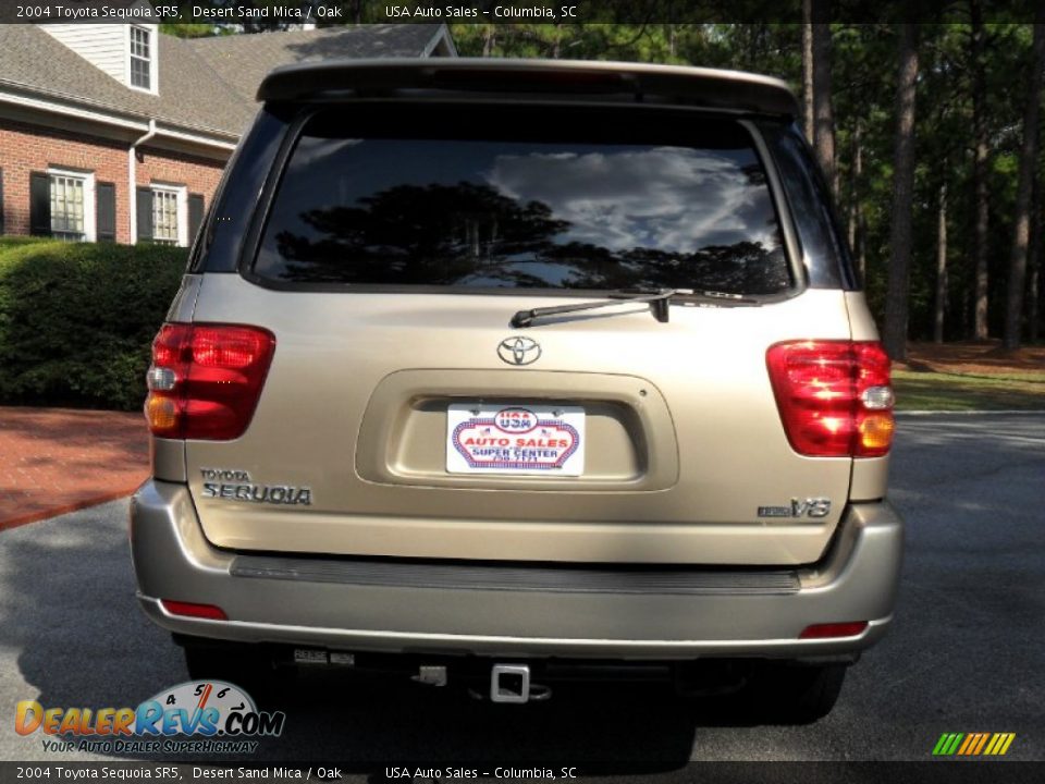 2004 Toyota Sequoia SR5 Desert Sand Mica / Oak Photo #6