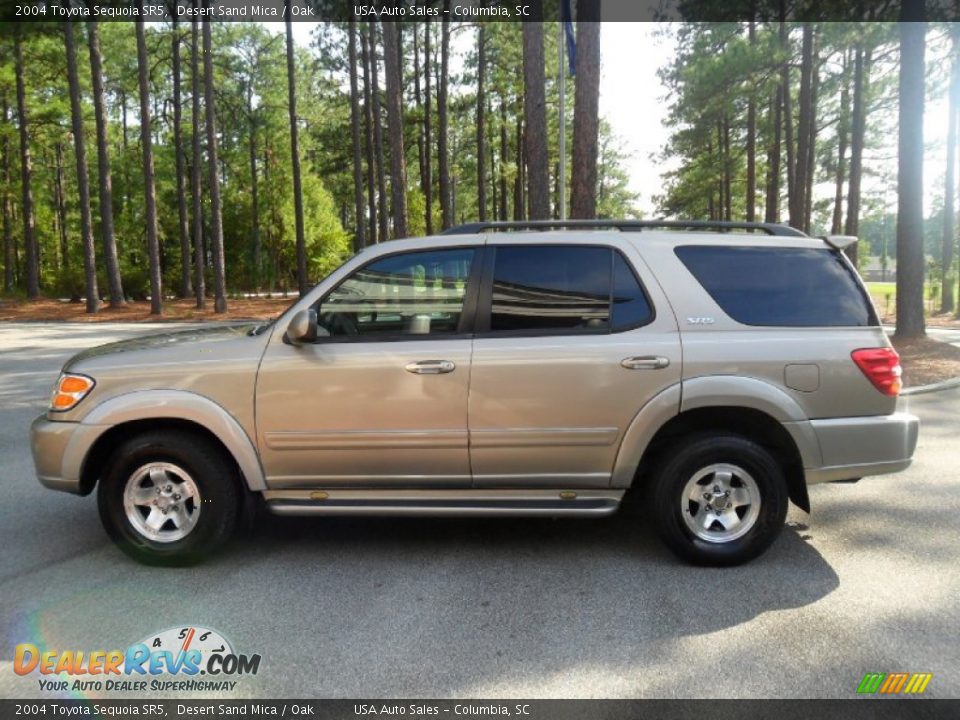 2004 Toyota Sequoia SR5 Desert Sand Mica / Oak Photo #8