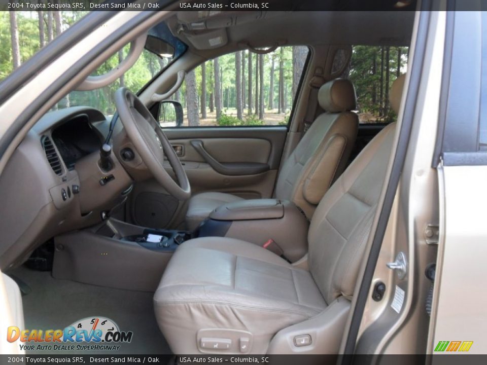 2004 Toyota Sequoia SR5 Desert Sand Mica / Oak Photo #15