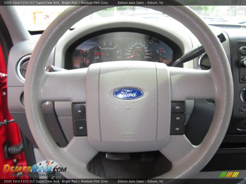 2005 Ford F150 XLT SuperCrew 4x4 Steering Wheel Photo #22