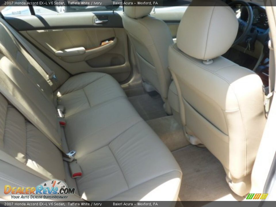 2007 Honda Accord EX-L V6 Sedan Taffeta White / Ivory Photo #12