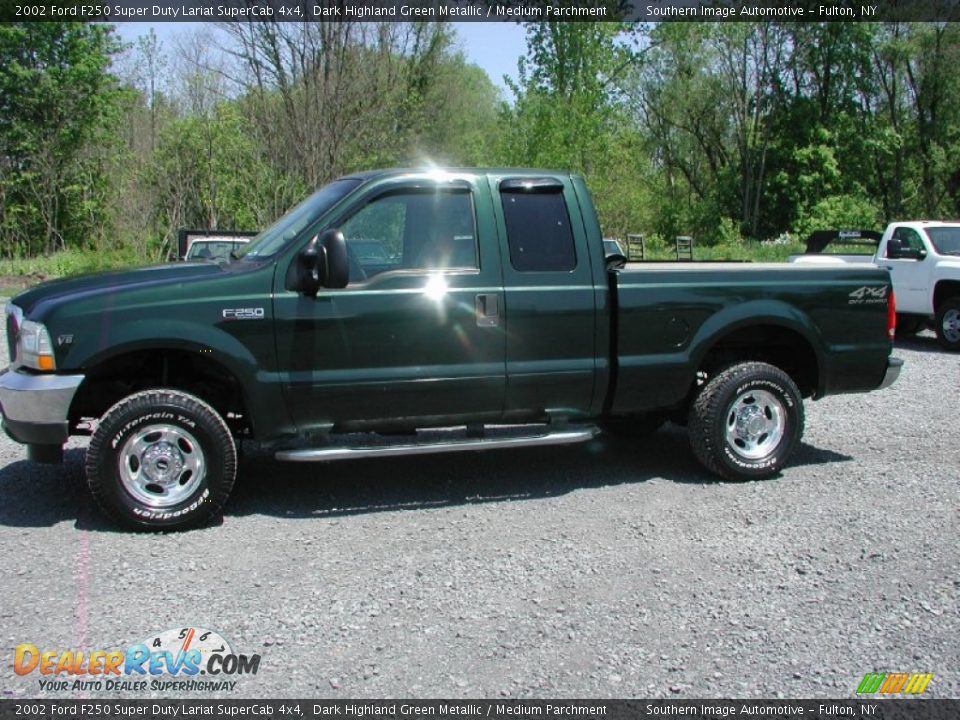 2002 Ford F250 Super Duty Lariat SuperCab 4x4 Dark Highland Green Metallic / Medium Parchment Photo #3