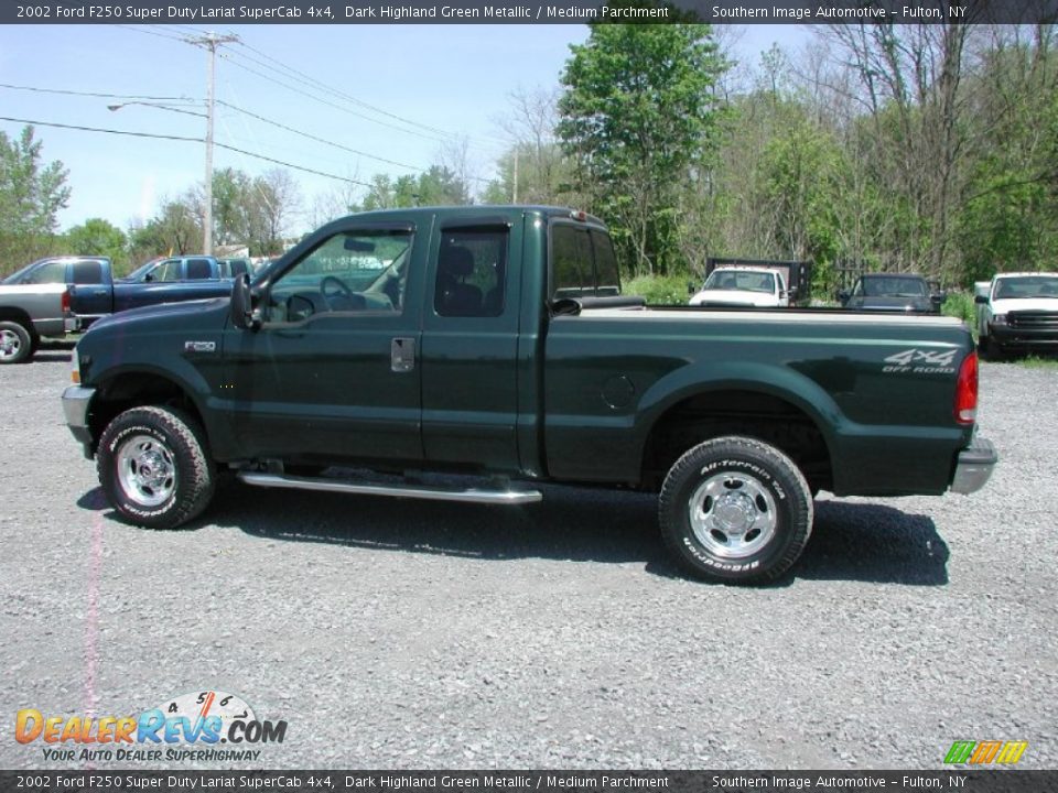 2002 Ford F250 Super Duty Lariat SuperCab 4x4 Dark Highland Green Metallic / Medium Parchment Photo #5