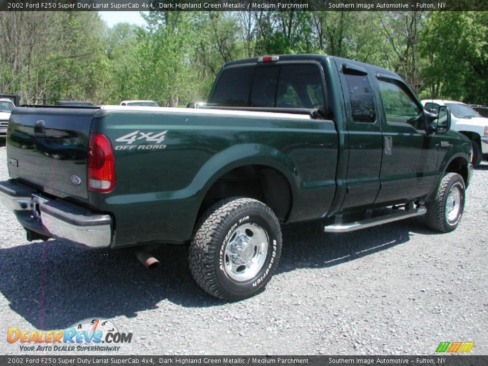 2002 Ford F250 Super Duty Lariat SuperCab 4x4 Dark Highland Green Metallic / Medium Parchment Photo #12