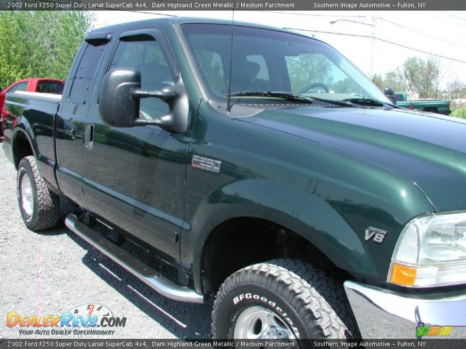 2002 Ford F250 Super Duty Lariat SuperCab 4x4 Dark Highland Green Metallic / Medium Parchment Photo #16