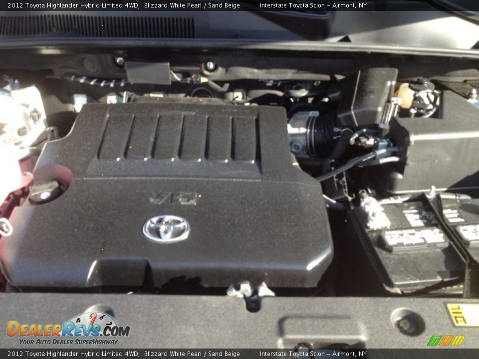 2012 Toyota Highlander Hybrid Limited 4WD Blizzard White Pearl / Sand Beige Photo #11