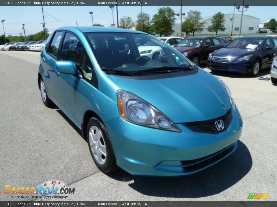 Front 3/4 View of 2012 Honda Fit  Photo #7
