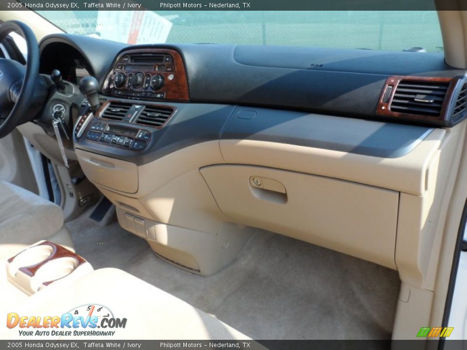 2005 Honda Odyssey EX Taffeta White / Ivory Photo #23