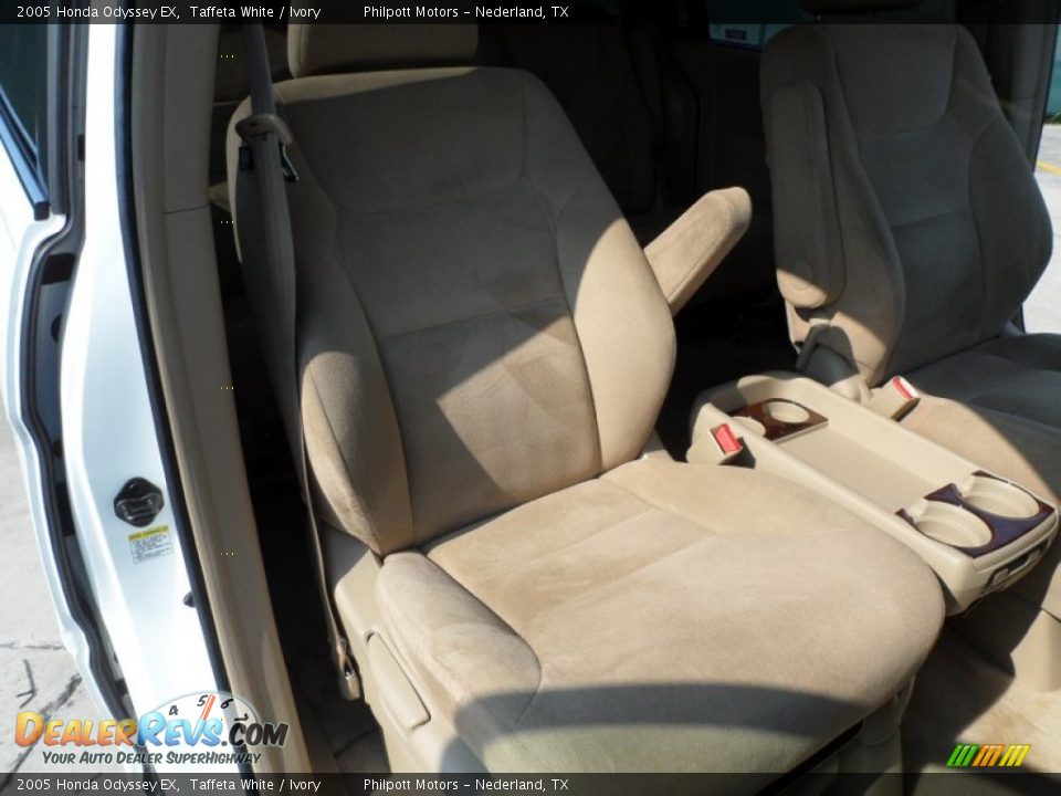 2005 Honda Odyssey EX Taffeta White / Ivory Photo #24