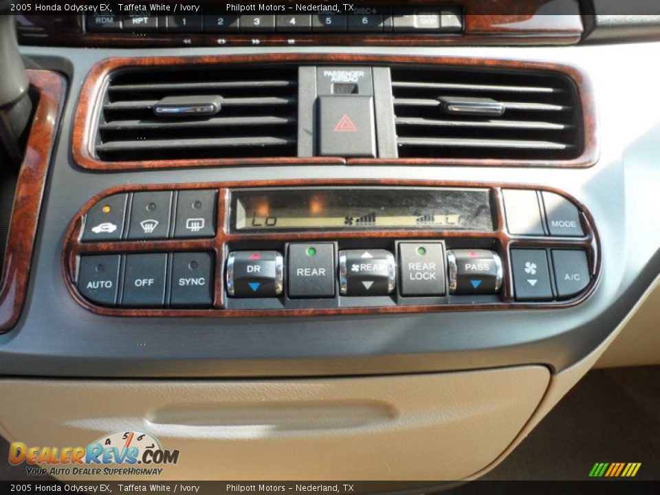 2005 Honda Odyssey EX Taffeta White / Ivory Photo #35
