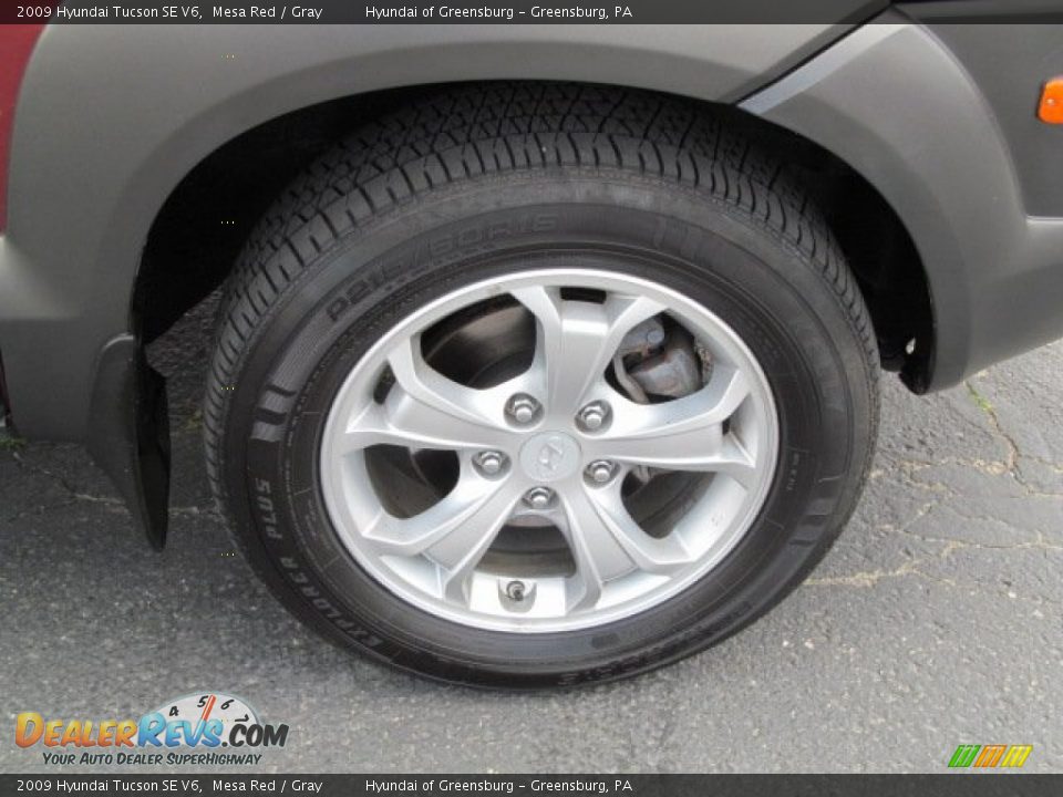 2009 Hyundai Tucson SE V6 Mesa Red / Gray Photo #3
