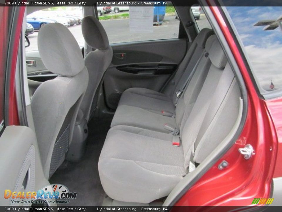 2009 Hyundai Tucson SE V6 Mesa Red / Gray Photo #13