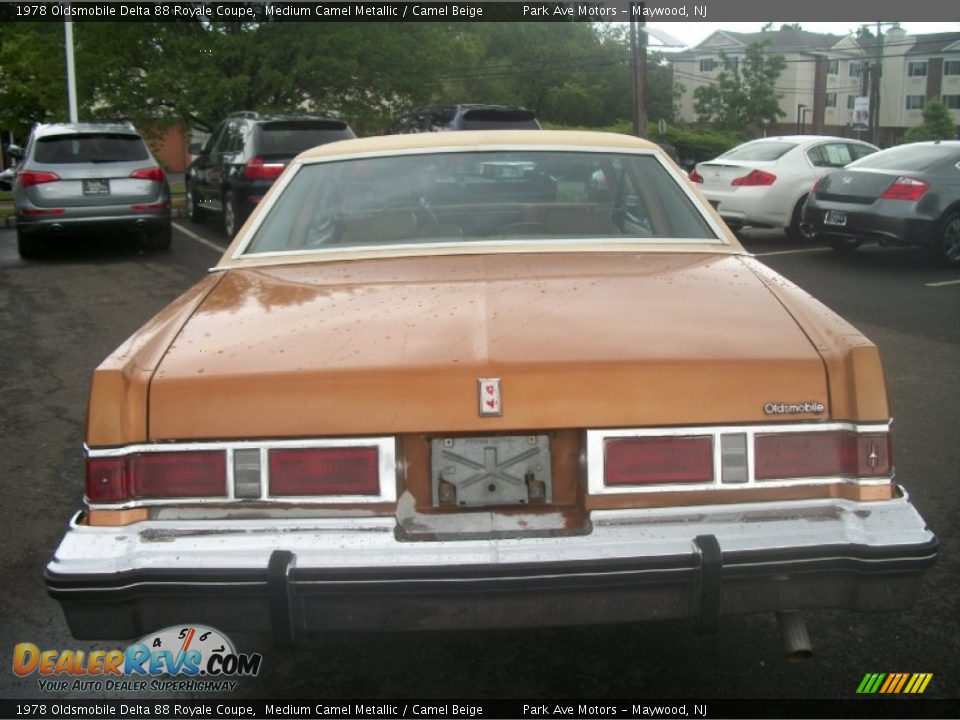 1978 Oldsmobile Delta 88 Royale Coupe Medium Camel Metallic / Camel Beige Photo #4