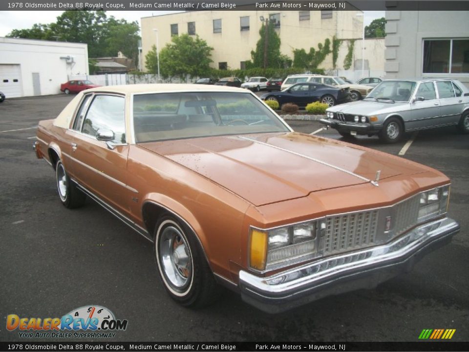 Front 3/4 View of 1978 Oldsmobile Delta 88 Royale Coupe Photo #5