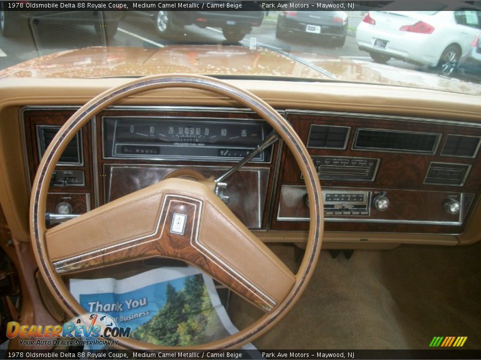 Dashboard of 1978 Oldsmobile Delta 88 Royale Coupe Photo #12