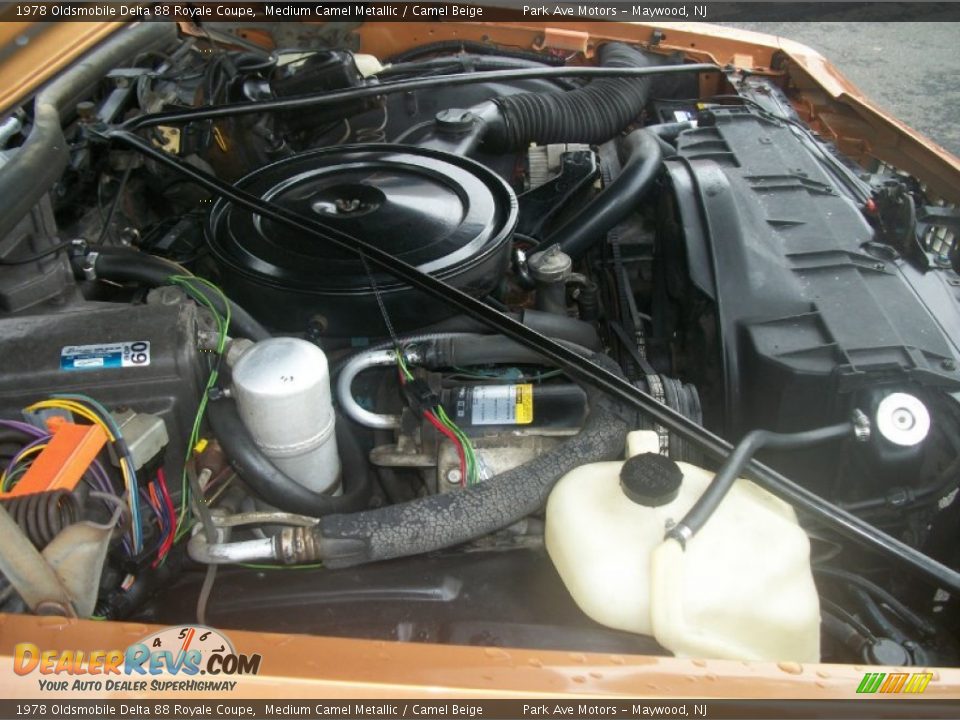 1978 Oldsmobile Delta 88 Royale Coupe 350 cid OHV 16-Valve V8 Engine Photo #18