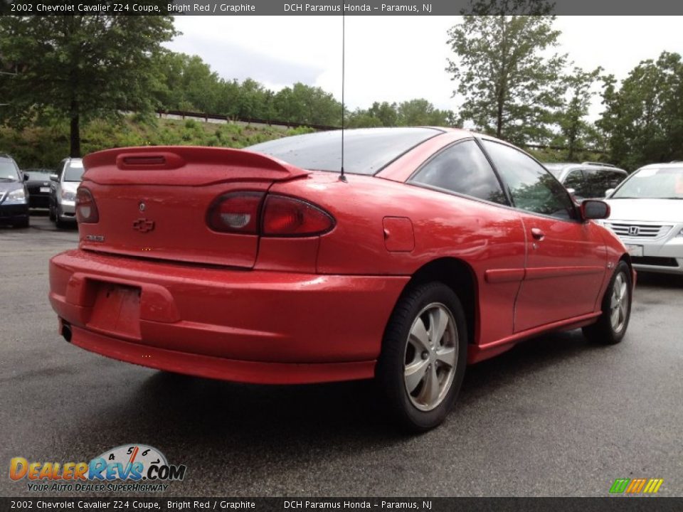 2002 Chevrolet Cavalier Z24 Coupe Bright Red / Graphite Photo #10