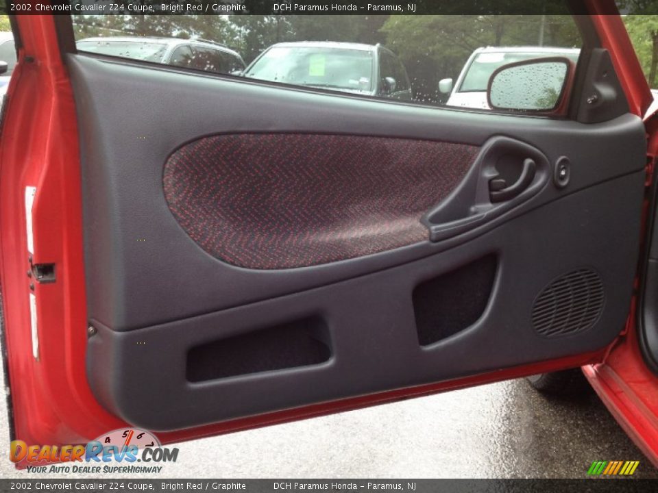 Door Panel of 2002 Chevrolet Cavalier Z24 Coupe Photo #19