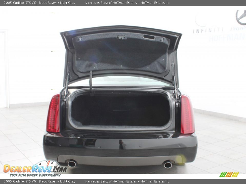 2005 Cadillac STS V6 Black Raven / Light Gray Photo #20
