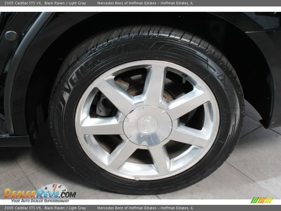2005 Cadillac STS V6 Black Raven / Light Gray Photo #25