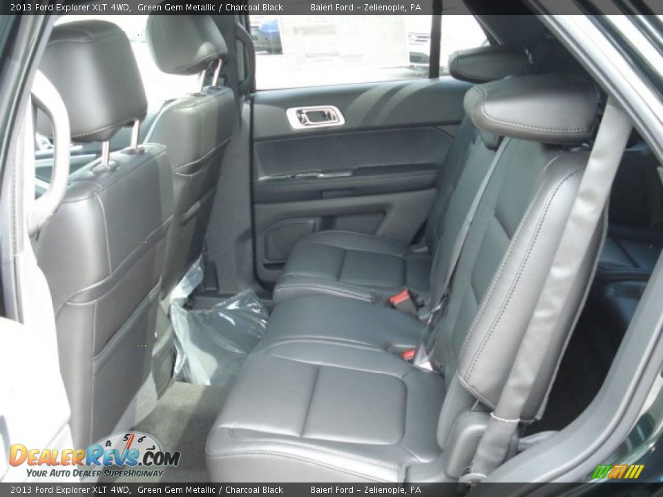 2013 Ford Explorer XLT 4WD Green Gem Metallic / Charcoal Black Photo #13