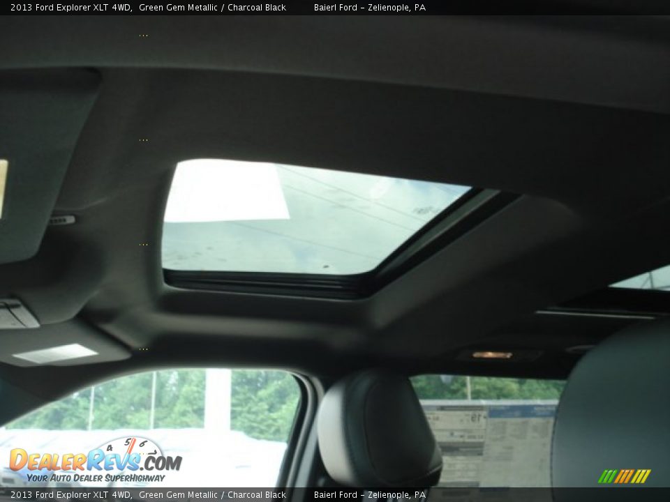 2013 Ford Explorer XLT 4WD Green Gem Metallic / Charcoal Black Photo #15