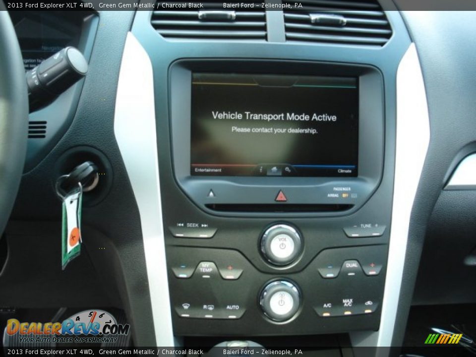2013 Ford Explorer XLT 4WD Green Gem Metallic / Charcoal Black Photo #16
